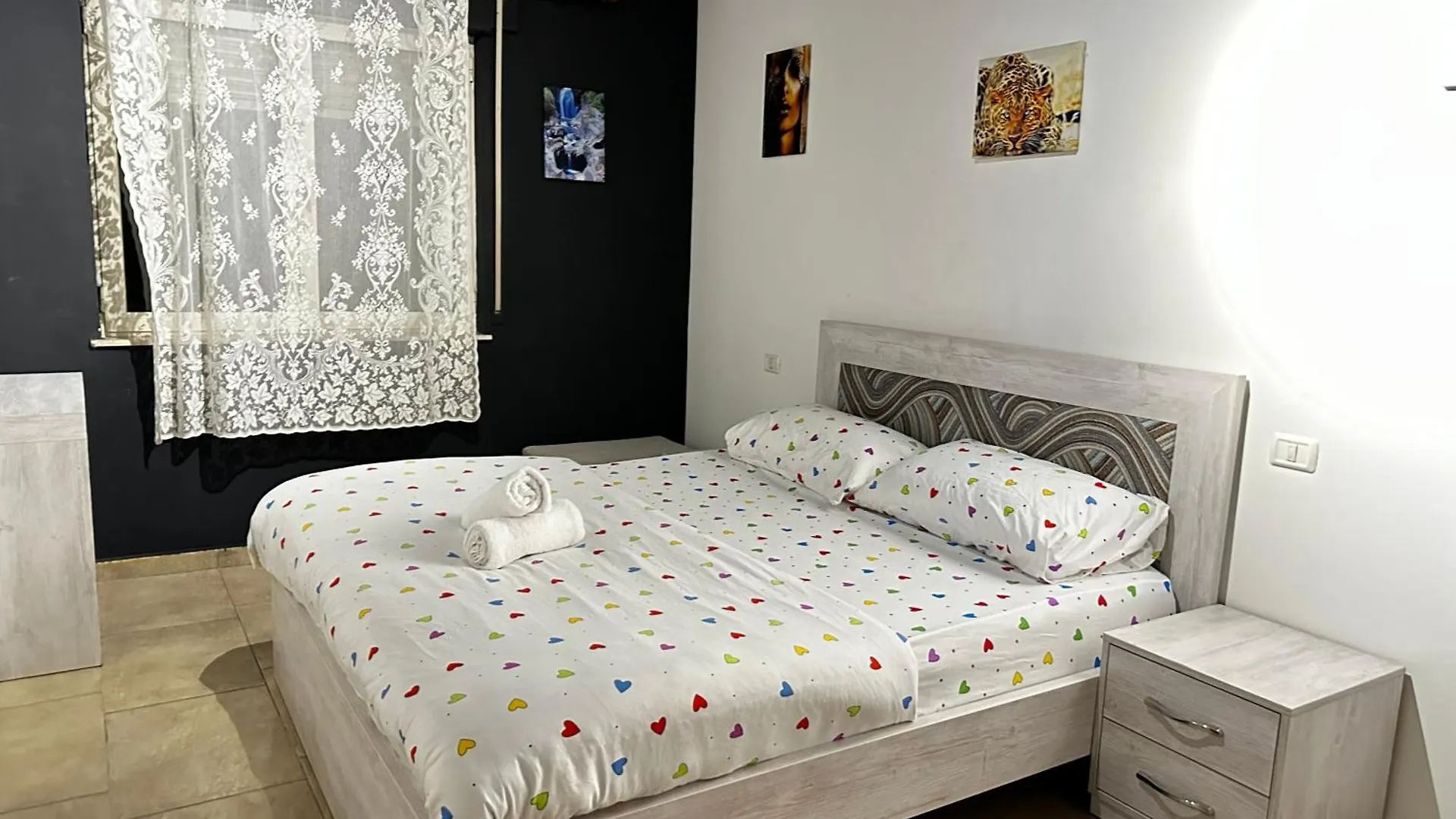 Tirana City Inn شقة